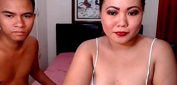  Pregnant Asian private webcam show